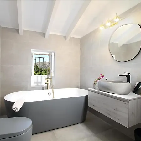 Dom wakacyjny Crever *